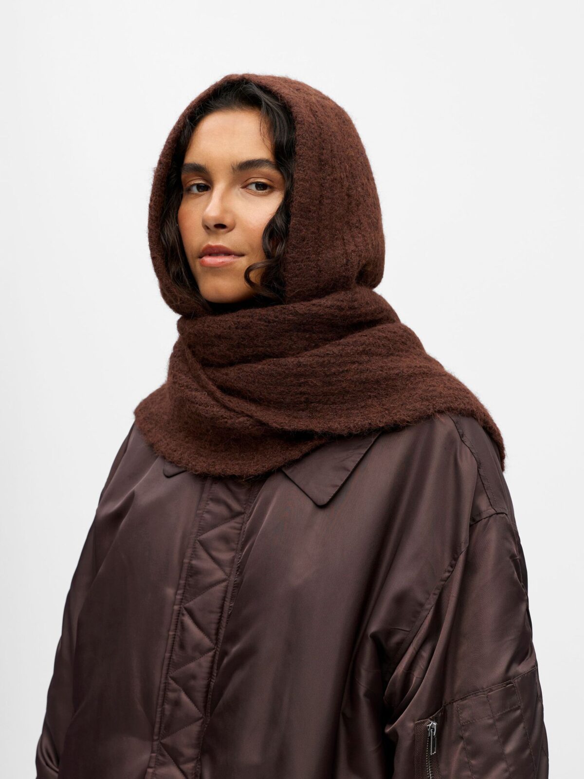 OBJECT - Cagoule écharpe MILU chocolat – Image 3