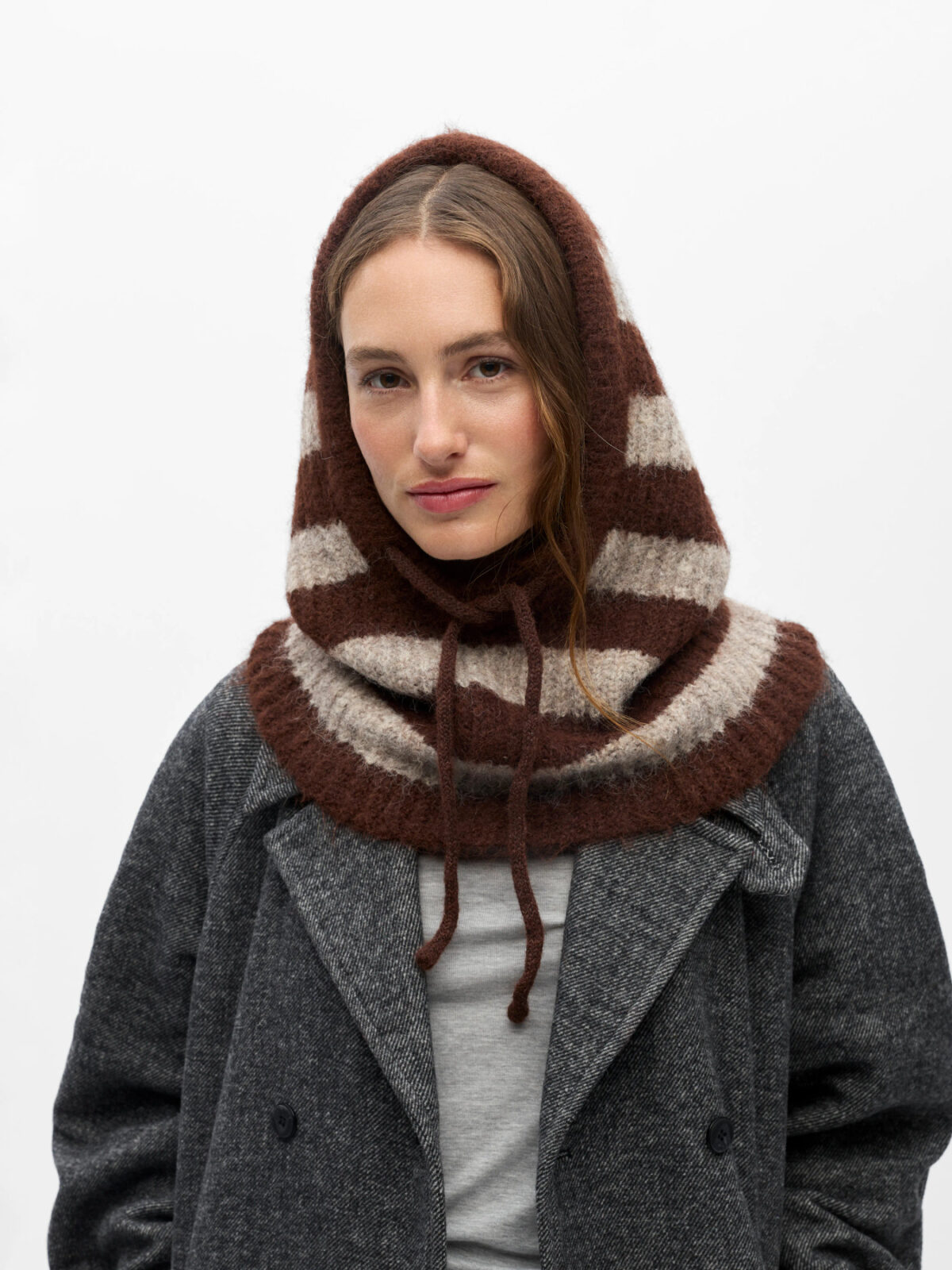 OBJECT - Cagoule en maille MILU - Bordeaux – Image 2